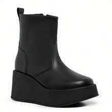 Bota Feminina Preta Salto Plataforma Alta Chunky Cano Curto Com Zíper Tendencia Moda Outono Inverno Blogueira Confortável - Preto - Visão 2