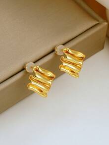 1pc European & American Niche Style Liquid Wave Pleated Stud Earrings, Copper Plated Gold High Gloss 3D U-Shaped Half-Hoop Earrings, Elegant Versatile Commute Party Elegant Jewelry - Gold - View 4