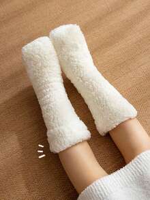 1 Pasang Kaos Kaki Wanita Polos Berbahan Lembut dan Empuk, Kaos Kaki Musim Dingin untuk Tidur di Rumah dan Santai - MultiWarna - View 5