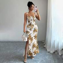 Women's Floral Mermaid Maxi Dress With Thin Straps And Bow, Square Neck, Ruched, Bodycon, For Wedding Guests, Beach Vacations And Date Nights. - 金色 - 查看 10