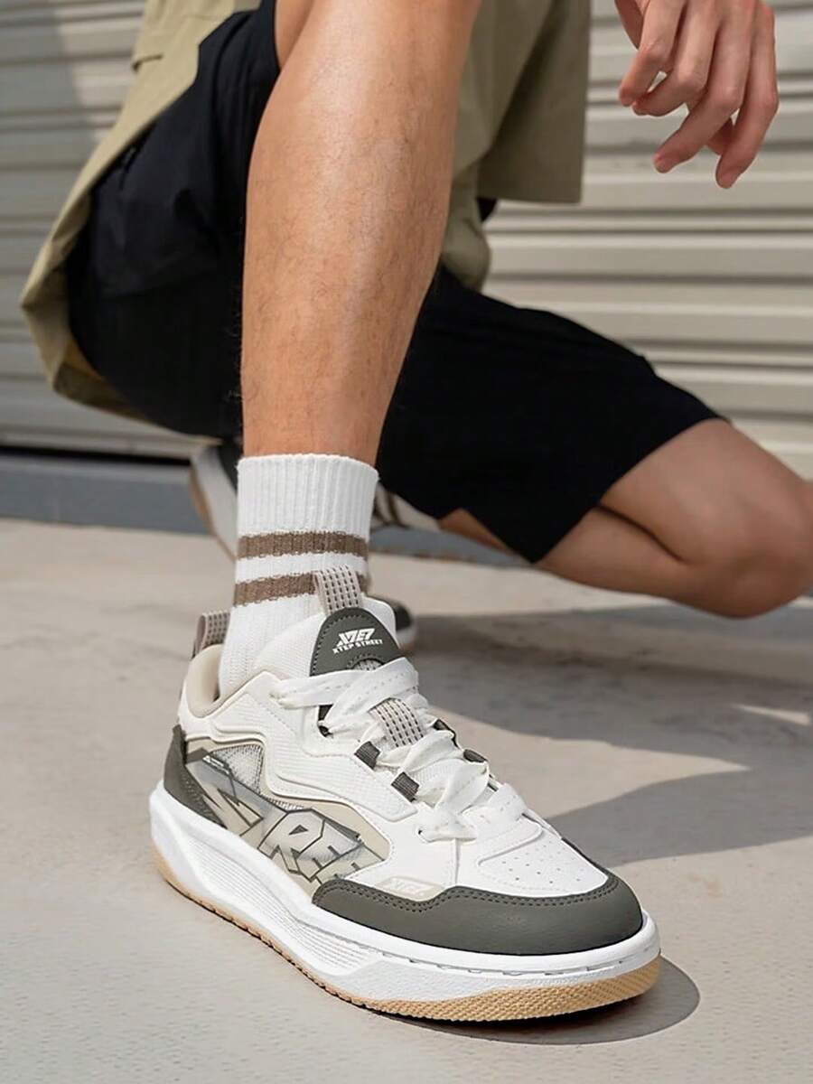 XTEP Qilang CTR | New Vintage Breathable Men's Casual Skate Shoes - White/Grey-green - View 1