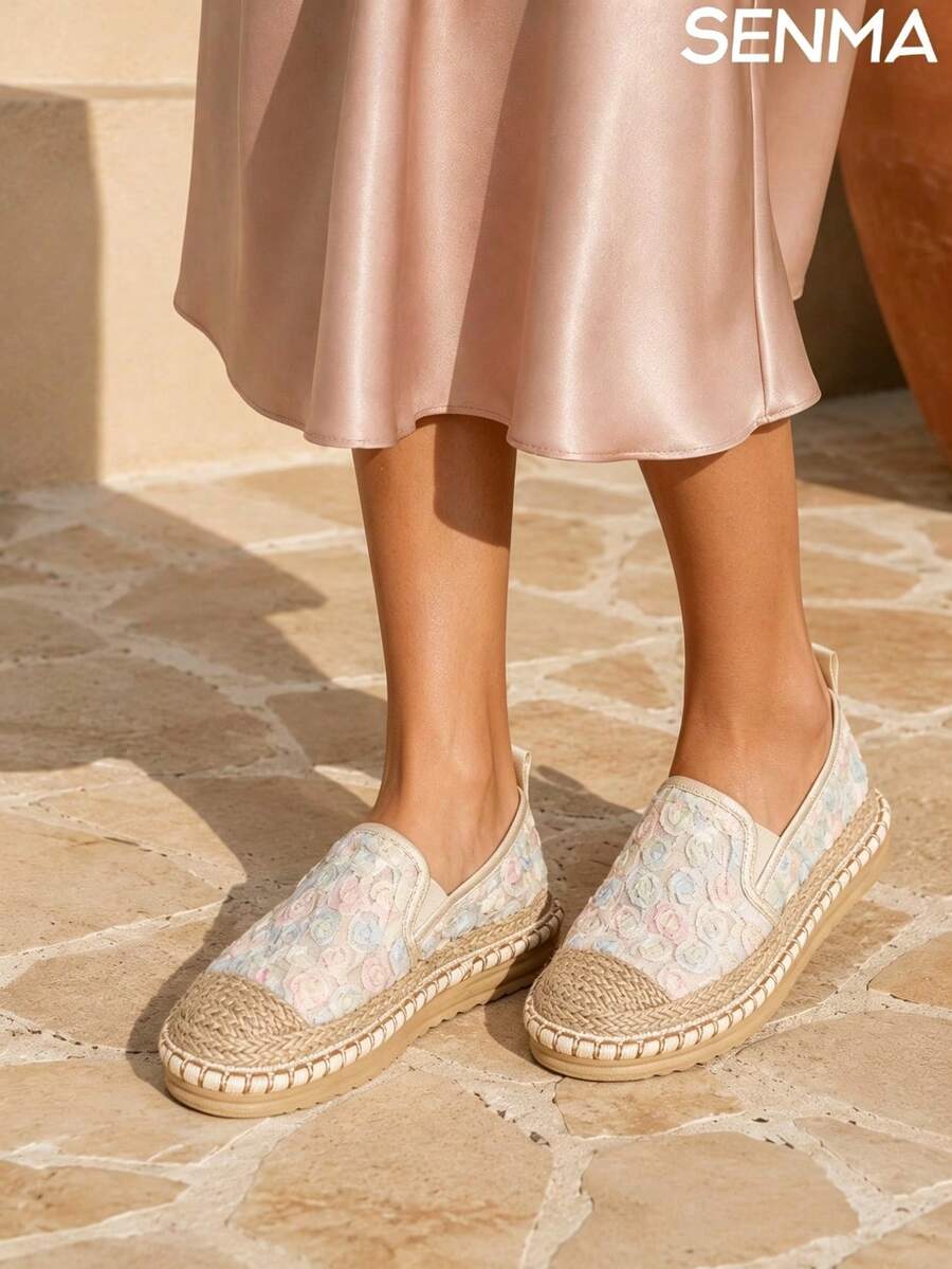 SENMA 3D Rose Mesh Slip-On Women's Shoes With V-Shaped Elastic Opening, Back Strap And PVC Soft Sole, Suitable For Daily Casual Wear - Pink Roses - View 1