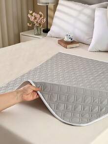 Washable Extra Large One-Piece Care Pad - Multi-Functional Bed Protection Pad, 4-Layer Reusable Waterproof Incontinence Pad, Large Size Mattress Protector, Leak-Proof Sofa Pad, Elderly Care And Women's Menstrual Pad, RV Camping Pad; Multiple Sizes And Colors Available; Suitable For Women, Elderly And Pets Washable Waterproof Bed Pad. - Multicolor - View 4