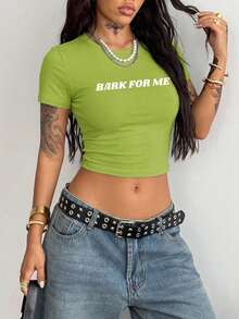 Women's Y2K Streetwear "Bark Call Me" Pattern Crop Top - Black Geometric Crew Neck Short Sleeve Shirt, Bold Print, Unique Shirt, Women's Top - 綠色 - 查看 2