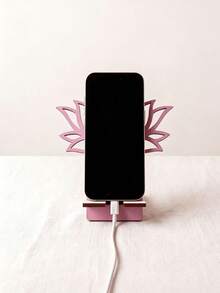 Exquisite Hollow Lotus Phone Stand, Natural Wood Color Aesthetic Display Rack, Ins Style 2D Vertical Phone Holder, Student Dorm Study Desk Kitchen Recipe Decoration, Gift - Multicolor - View 6