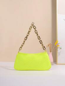 Tas Baguette Akrilik Motif Ular Kuning Fluorescent Cerah dengan Dekorasi Rantai Emas dan Tali Bahu - kuning neon - View 5