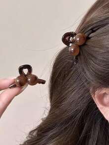 2 buah Jepit Rambut Mini Manik-Manik Motif Tempurung Kura-kura, Jepit Rambut Kecil Anti Selip, Aksesori Rambut Wanita yang Elegan - Warna kopi - View 2