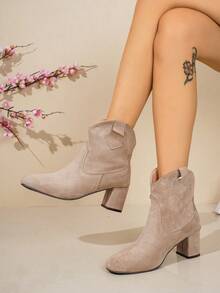 Women's Chunky Heel Slimming Ankle Boots, Plus Size, Autumn/Winter New Suede Vintage High Heel Ankle Boots - Khaki - View 5