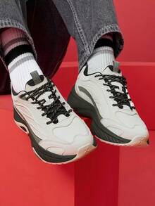 XTEP Sepatu Sneakers Chunky Mifan CNY Pria, Sepatu Kasual Retro Serbaguna - Abu-abu/Hijau - View 6