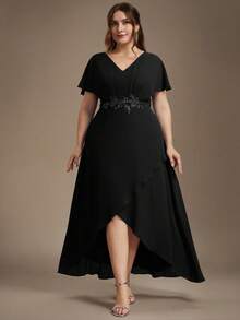 EVERPRETTY Plus Size Elegant V-Neck Ruched Bust Applique Black Wedding Guest Fall Mother Of Bride Dress Garden Formal Dress Dinner Occasion - Black - View 2
