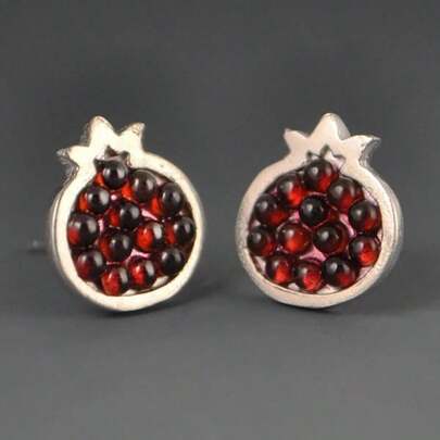 Women's Versatile Vintage Garnet Stud Earrings, Creative Unique Personalized Ear Jewelry, Suitable For Daily Casual, Wedding, Banquet, Anniversary Occasions, Exquisite Gift, Perfect For Birthday, Valentine's Day For Mom, Girlfriend, Wife