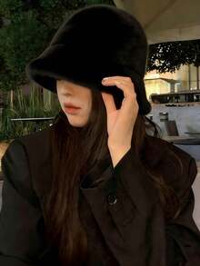 1pc Faux Rabbit Fur Adjustable Bucket Hat For Women, Face-Slimming, Warm, Versatile, Large Head Circumference, White, Plain, Plush, Autumn/Winter - Plush - View 1