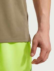 Nike Men's AS M NK DF UV MILER SS Short Sleeve T-Shirt Knit Collarless Short TIF2083-213 - Brown - View 4