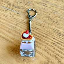 New Creative Strawberry Bread Toast Stress Relief Toy Single Key Keyboard Gadget Small Cake Sticker, Birthday Gift, Holiday Party Favor, Back To School Gift - Multicolor - View 4