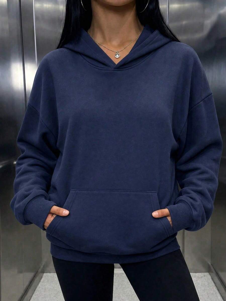 女款寬鬆海軍藍連帽套頭衫,羅紋針織細節,附口袋,秋冬舒適保暖理想選擇 - 藏蓝色 - 查看 1