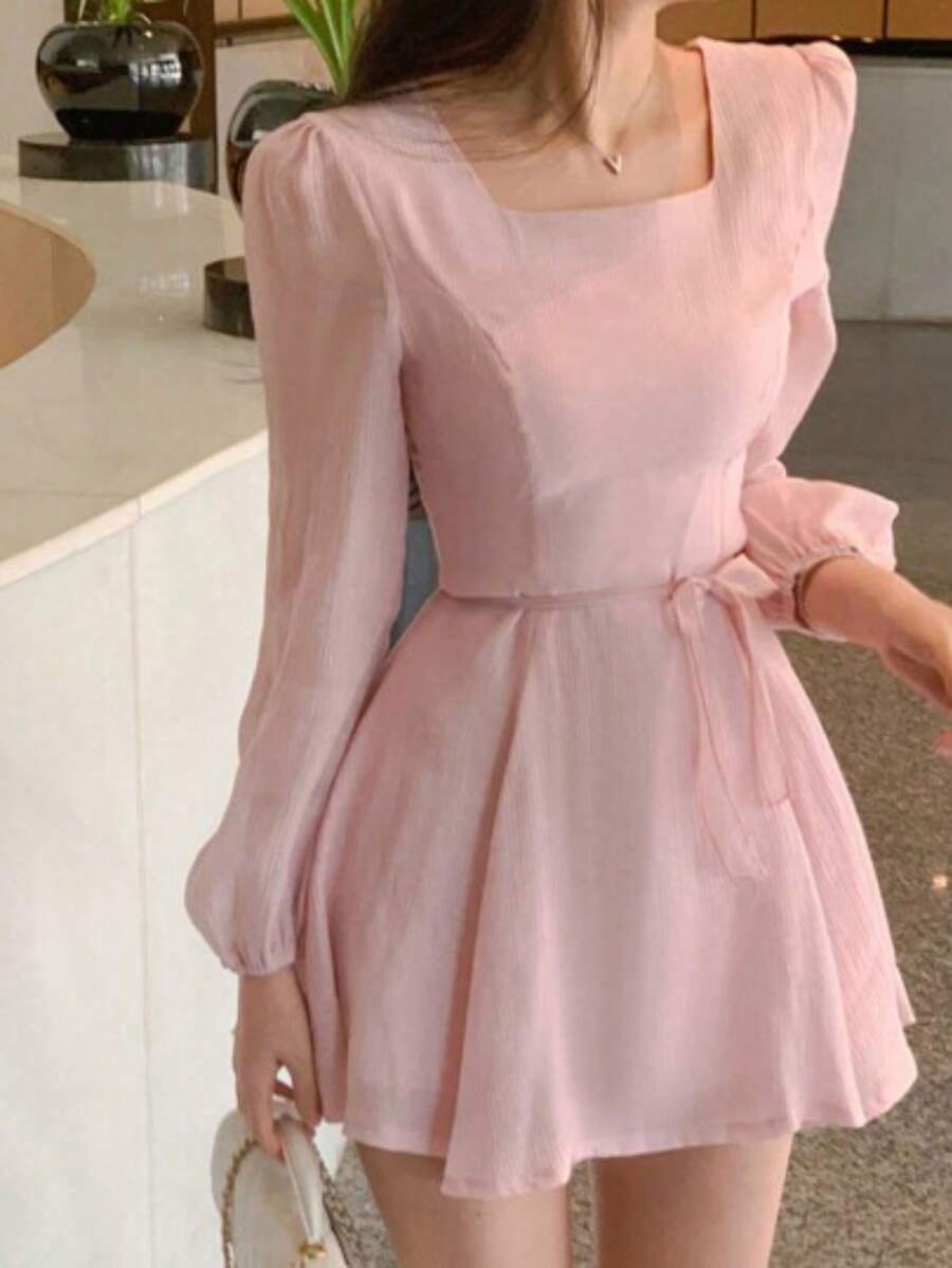 Elegant Pink Chiffon Dress for Women, featuring a square neck, long flounce sleeves, and a flattering fitted A-line silhouette, perfect for a gorgeous casual or formal look. - Rosa - Ver 1
