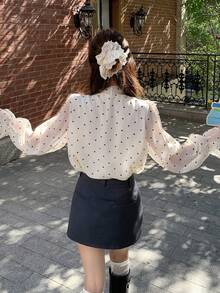 Blus Pelindung Matahari Motif Polkadot Hati Berkerut Gaya Prancis, Atasan Lengan Panjang Longgar dengan Pita dan Tali Pengikat - Aprikot - View 3