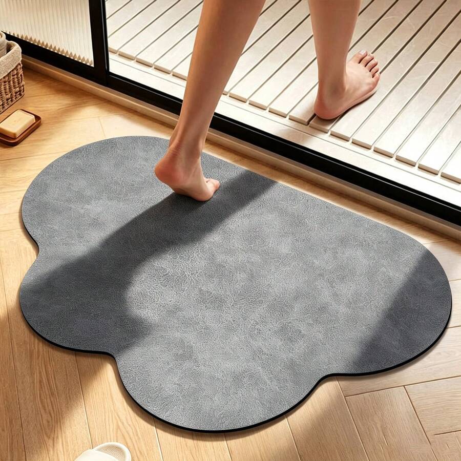 1pc Light Gray Cloud Shaped Bathroom Mat, Soft & Comfortable Creative Home Decor Rug, Asymmetrical Vintage Wabi-Sabi Style Washable Foot Mat, Suitable For Bathroom Doorway, Shower Room Entrance, Kitchen Dining Room, Bedroom Bedside And Entryway