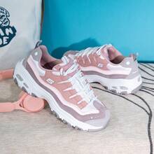 Skechers Sepatu Sneakers Kasual Wanita D'LITES Classic Platform Peningkat Tinggi untuk Perjalanan Sehari-hari, Sepatu Panda, Sepatu Ayah - Merah muda keabu-abuan - View 2