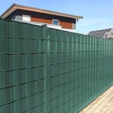 PVC Sichtschutzstreifen für Doppelstabmattenzaun UV‑beständig blickdichte Zaunfolie mit Befestigungsclips für Garten Balkon Terrasse - Grün - Übersicht 7