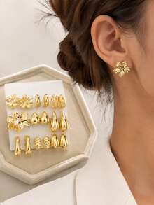 18pcs 9 Pairs Gold Tone Stainless Steel Stud Earrings Set For Women, Geometric Flower Shell Heart Earrings, Daily Vacation Party Jewelry - Gold - View 9