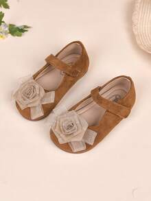 New Butterfly Children's Shoes, Anti-Slip Shoes, Fluffy Flower Princess Soft Sole Loafers - Khaki - View 4