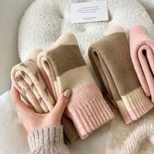 4 Pairs Thickened Warm Mid-Calf Towel Fabric Pink Cute Women's Socks - Autumn/Winter - Multicolor - View 4