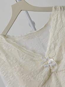 Sexy Style Lace Hollow Patchwork Bow T-Shirt Women Autumn/Winter Inner Layer Base Top Sexy Girl - Apricot - View 10