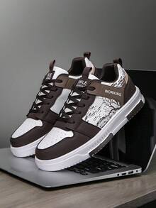 Zapatillas casuales planas con cordones y bloques de color para hombres, zapatos planos de pareja cómodos con estampado de impresión aleatoria y versátil para la calle - blanco marrón - Ver 2