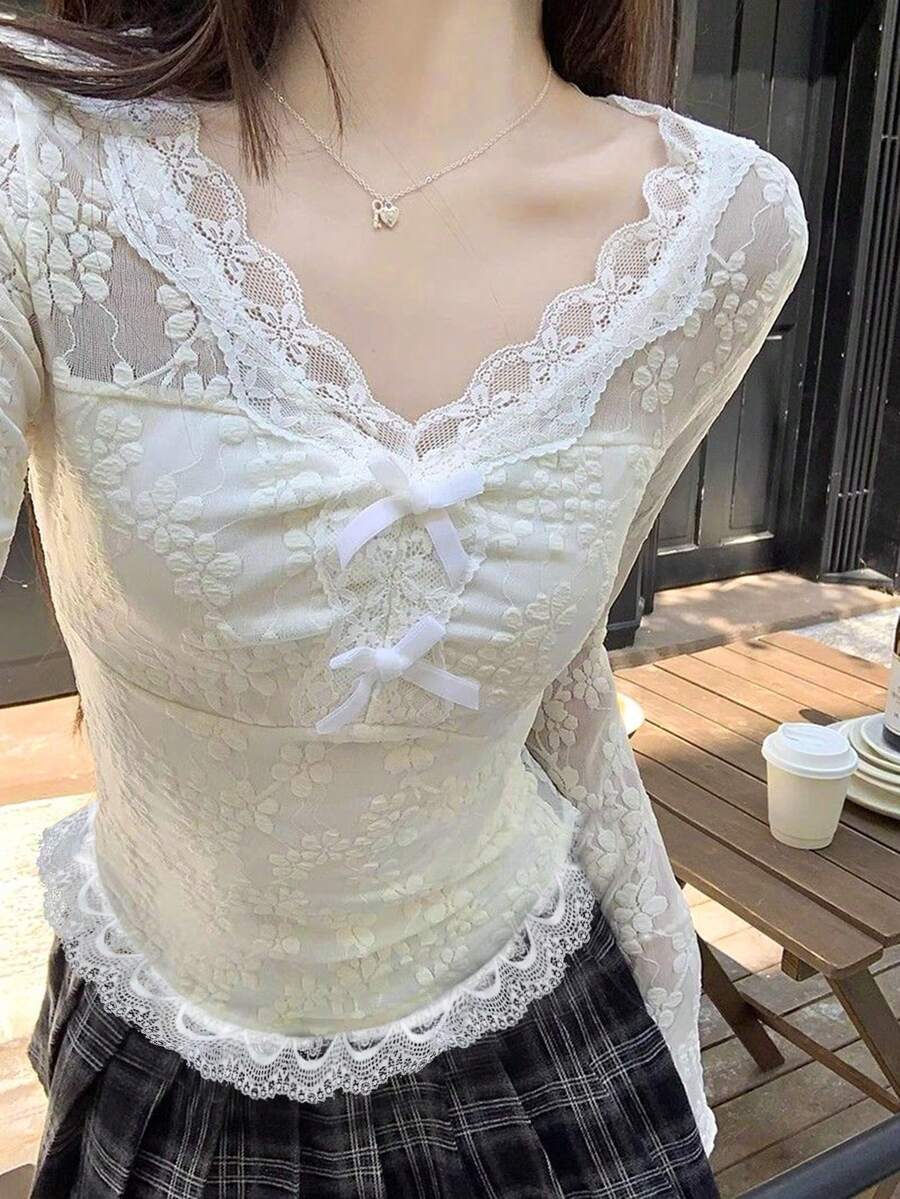 Sexy Style Lace Hollow Patchwork Bow T-Shirt Women Autumn/Winter Inner Layer Base Top Sexy Girl - Apricot - View 1