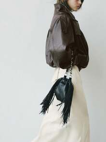 1pc Minimalist Shoulder Bag Featuring A Textured Finish And Black Tassel Detail; A Versatile Choice For Commuting That Works As A Crossbody, Handbag, Or Retro-Style Underarm Bag-Perfect For Pairing With Shirts, T-Shirts, Suits, Or Trench Coats. - Black - View 3