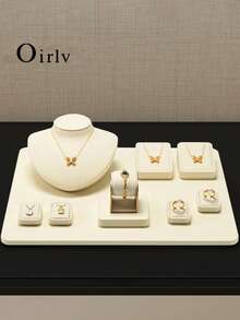 Oirlv 絲絨珠寶收納架 戒指吊墜手鍊項鍊模特立架 手錶收納架 珠寶展示托盤 檯面珠寶展示道具 珠寶收納架 珠寶配件展示套組 項鍊架 珠寶托盤 手錶架 - 米色 - 查看 3