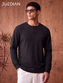 1pc Black Waffle Knit Men's Long Sleeve Polo Shirt, Henley Collar Half-Button Design, Men's POLO Shirt, Men's T-Shirt, Solid Color Loose Ribbed Cuff Long Sleeve Top, Breathable Textured Fabric, Men's Casual Pullover, Old Money Style, Gentleman Elegant Men's Top - Black - View 6