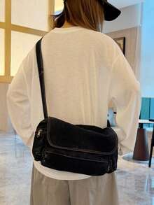 Blue Washed Denim Shoulder Bag For Women, Casual And Versatile, All-Match Travel Bag, Minimalist Metal Decor, Lightweight Crescent Bag For All Seasons - Black - View 4
