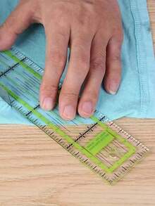 1pc 5x30cm Acrylic Sewing Ruler, Transparent Sewing Ruler With Green & Black Markings, 45 Degree Angle Line For Fabric Cutting, DIY Handmade Sewing Patchwork Measuring Tool - Rectangular Sewing Ruler - View 5