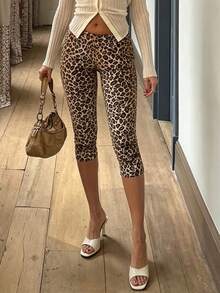 Women's Fashion Leopard Print Slim Fit Capris - Multicolor - View 3