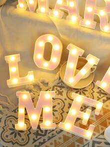1pc 16cm/6.3in Pink Letter Light, Battery Powered LED Letter Light, Number Light Board, Suitable For Children's Room Decoration, Wedding, Birthday Party Decoration Light, Home And Room Decoration Letter Light, Christmas Halloween Decoration Letter Light - Pink - View 7