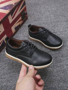 1 Pair All-Season British Style Unisex Kids Oxford PU Leather Shoes, Lace-Up Soft Sole Non-Slip, School Wedding Formal Comfortable Casual Flat Shoes - Black - View 3