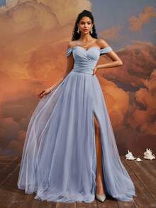 VIPGIRL Elegant Women's Off-Shoulder Mesh A-Line Ball Gown, Slit Design, Zipper Detail, Long Formal Bridesmaid Dress - Baby Blue - View 5
