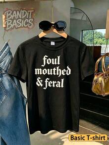 100% Cotton Crop Top T-Shirt With Gothic Lettering Foul Mouthed  , On Wooden Hanger, Glasses, Blue Jeans, Indoor Staircase, Vacation Outfitswomen - 基礎T-黑色 - 查看 1