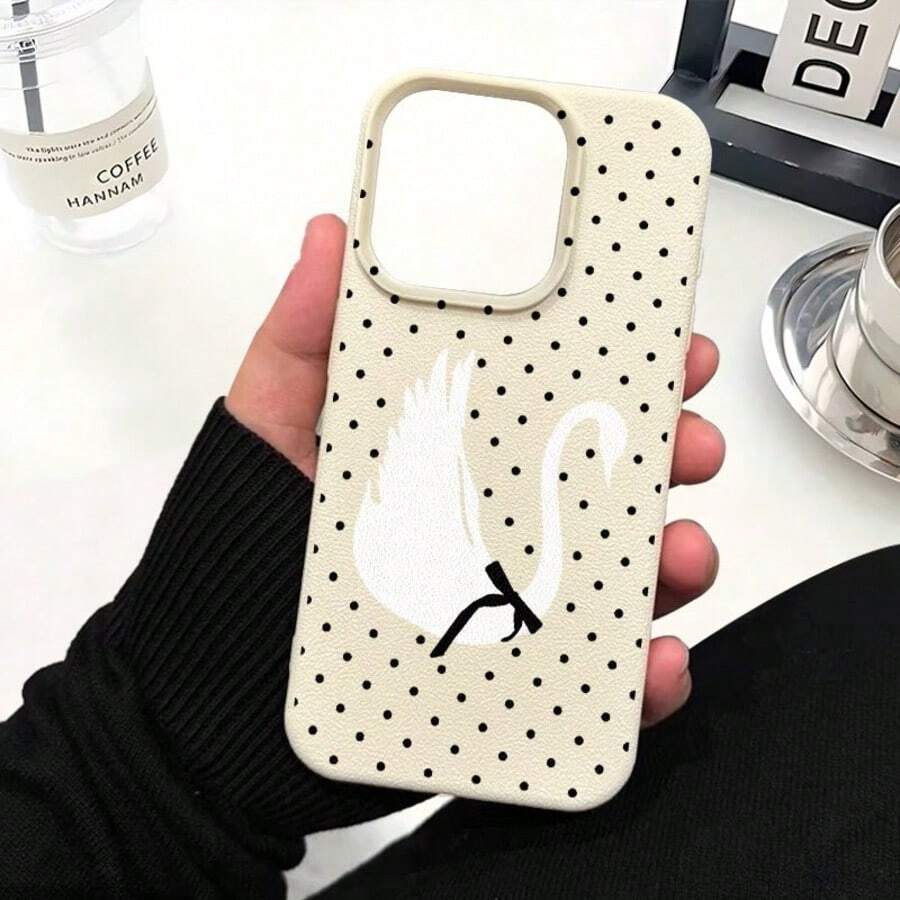 1件個性化天鵝波點圖案美學黑色液態直邊手機殼,適用於 iPhone 16/16 Pro/16 Plus - 彩色 - 查看 1