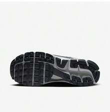 Nike ZOOM VOMERO 5 Men's Cushioned Running Shoes HV5982-001 - Light Grey - View 3