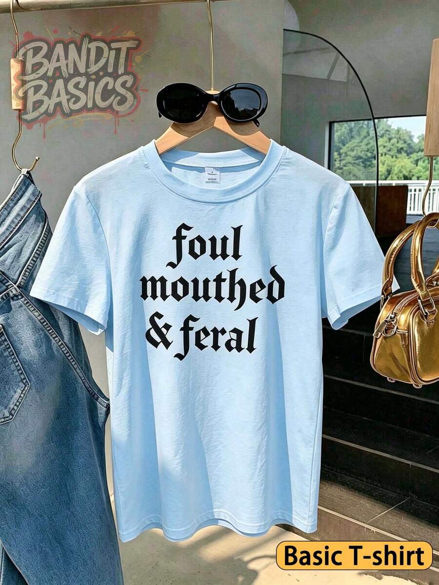 100% Cotton Crop Top T-Shirt With Gothic Lettering Foul Mouthed , On Wooden Hanger, Glasses, Blue Jeans, Indoor Staircase, Vacation Outfitswomen - 基礎T-淺藍色 - 查看 1