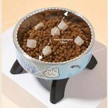 Tigela alta para gatos e cães em aço inoxidável com base antiderrapante, comedouro elevado que protege a coluna cervical do pet e evita derramamentos, design fofo azul com estampa de coelho, tamanho ideal 14,5cm para raças pequenas e médias. - 300ml - Visão 8