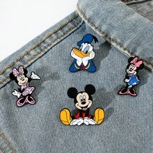 1pc Disney Cute Cartoon Creative Personality Mickey Minnie Metal Badge Donald Duck Brooch Accessory Pin - View 2