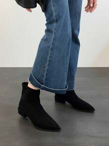 Versatile Comfortable Pointed Toe Chunky Heel Ankle Boots, Plus Size Women's Vintage Fashion Boots - Black Suede - View 3