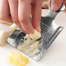 Garlic Cutter & Peeler - 1pc - View 3