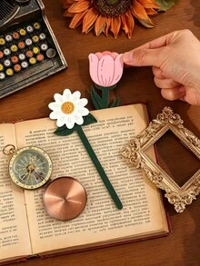 Artificial Leather Floral Bookmarks, Soft Flower Page Markers, Daisy, Tulip, Rose, Sunflower Patterns, Decorative Planner Accessories, Perfect Gift For Book Lovers, Writers, Students, Office Workers, Women, Cute Room Decor And Reading Gift - Multicolor - View 3