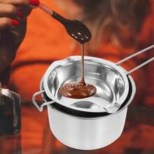 Sauce Pot - View 3