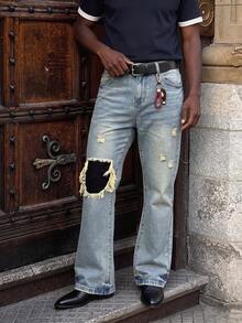 Vintage Distressed Washed Ripped Flared Jeans For Men, Frayed Hem With Black Fabric Lining, Retro Yellow Gradient Streetwear Style, American Vintage Long Pants For Store Visits And Photography - Light Wash - View 4